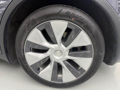 Tesla Model Y Standard Range RWD - ფოტო 12