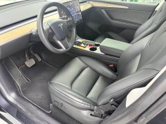 Tesla Model Y Standard Range RWD - ფოტო 4