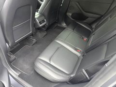 Tesla Model Y Standard Range RWD - ფოტო 7