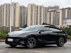 Changan Qiyuan A07 Extended-Range Blue Whale Pure Electric 730 Luxury - ფოტო 1