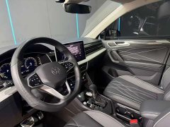 Volkswagen Tiguan L 330TSI Automatic FWD R-Line Comfort Edition - photo 11