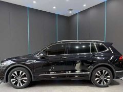 Volkswagen Tiguan L 330TSI Automatic FWD R-Line Comfort Edition - photo 4