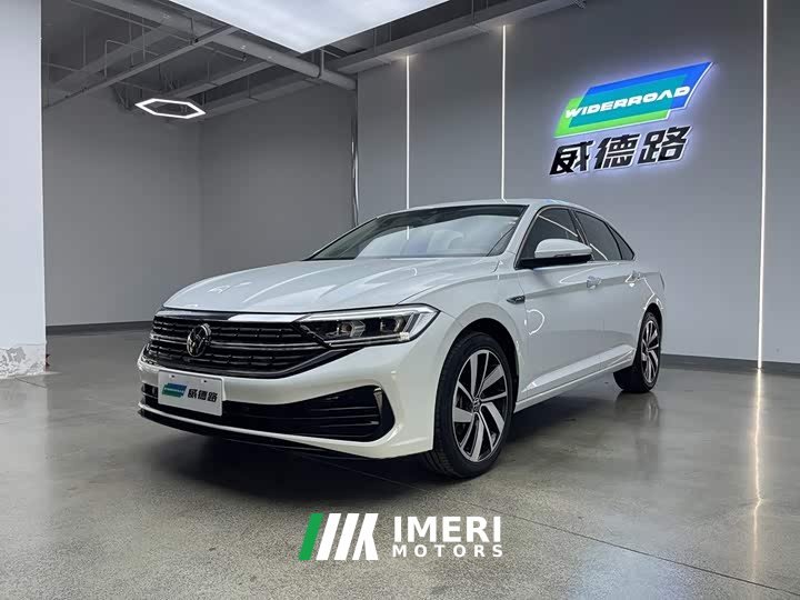 Volkswagen Sagitar 300TSI DSG Excellence Edition - ავტომობილი ჩინეთიდან