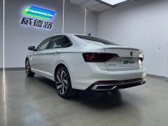 Volkswagen Sagitar 300TSI DSG Excellence Edition - ფოტო 10