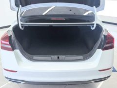 Geely Emgrand UP 1.5L Manual Comfort - photo 4