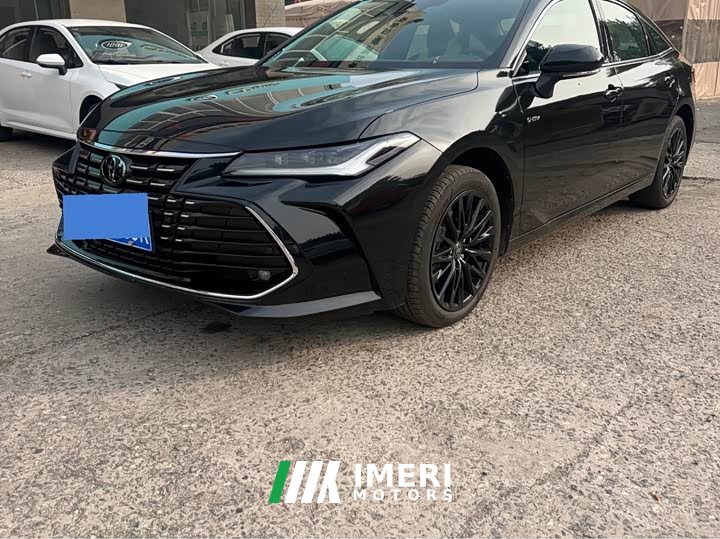 Toyota Avalon Dual-Engine 2.0L Starlight Edition