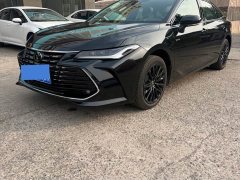 Toyota Avalon Dual-Engine 2.0L Starlight Edition - фото 1