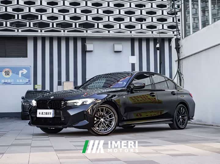 BMW 3 Series 325i M Sport Night Edition Package - ავტომობილი ჩინეთიდან