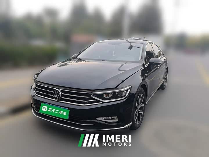 Volkswagen Magotan 330TSI DSG Advance
