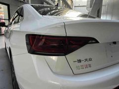 Volkswagen Sagitar 300TSI DSG Excellence Edition - ფოტო 3