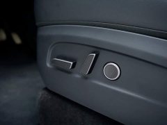 Tesla Model Y Rear-Wheel Drive - фото 18