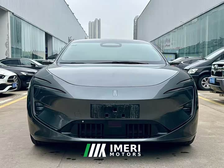Avatr 12 700 Tri-Laser RWD Luxury Edition - автомобиль из Китая