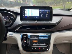 Buick GL8 Land Executive Cabin 652T Luxury - ფოტო 7
