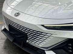 Changan UNI-V 1.5T Premium - ფოტო 4