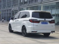 Honda Odyssey 2.0L e:HEV Sharp Radiance Edition - ფოტო 6