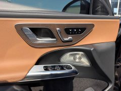 Mercedes-Benz E-Class Facelift E 300 L Luxury - фото 4
