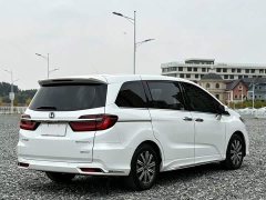 Honda Odyssey 2.0L e:HEV Sharp Comfort Edition - ფოტო 4