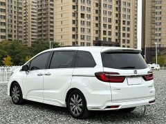 Honda Odyssey 2.0L e:HEV Sharp Comfort Edition - ფოტო 6