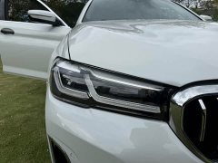 BMW 5 Series 525Li Luxury Package - ფოტო 15
