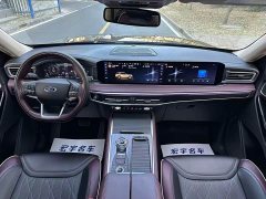 Ford Explorer EcoBoost 285 AWD Titanium 7-Seater - ფოტო 8