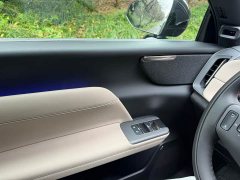 Volvo XC70 Plug-in Hybrid AWD Extended Range Core - ფოტო 13