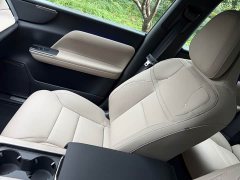 Volvo XC70 Plug-in Hybrid AWD Extended Range Core - ფოტო 9
