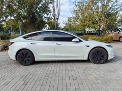Tesla Model 3 Rear-Wheel Drive - ფოტო 4