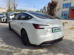 Tesla Model 3 Rear-Wheel Drive - ფოტო 7