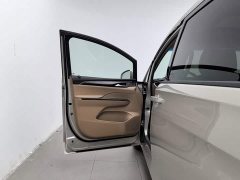 Buick GL8 ES Land Respect 653T Luxury - ფოტო 8