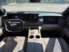 IM Motors Zhiji LS8 66 Ultra Tech Flagship 5-Seater - ფოტო 15