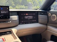 IM Motors Zhiji LS8 66 Ultra Tech Flagship 5-Seater - ფოტო 6
