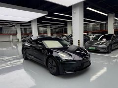 Tesla Model 3 Rear-Wheel Drive - ფოტო 3