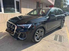 Audi Q7 55 TFSI quattro S line Sport - ფოტო 1