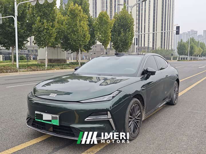 Geely Galaxy Xingyao 8 225km EM-i Far Voyage Family Ocean Edition - car from China