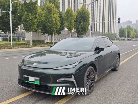 2026 Geely Galaxy Xingyao 8 225km EM-i Far Voyage Family Ocean Edition