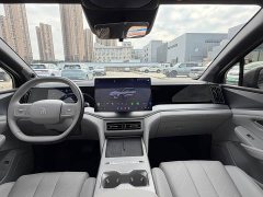 BYD Song Ultra EV 710KM Transcendent Edition - фото 12