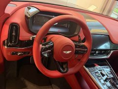 Aston Martin DBX 4.0T V8 707 - ფოტო 10