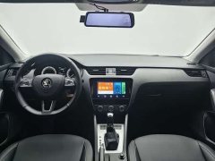 Skoda Octavia 1.5L Automatic Comfort - фото 8