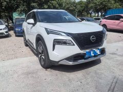 Nissan Qashqai e-POWER Hybrid Dual Motor AWD Premium Edition - фото 2