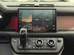 Land Rover Defender 110 3.0T P400 X-DYNAMIC HSE - ფოტო 11