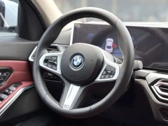 BMW i3 eDrive 35 L - ფოტო 12