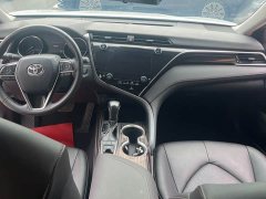 Toyota Camry 2.5G Luxury - ფოტო 10