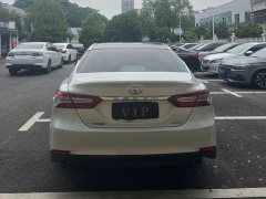 Toyota Camry 2.5G Luxury - ფოტო 4