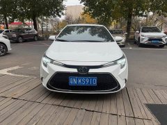 Toyota Corolla 1.8L CVT Luxury - фото 2