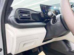 BYD Qin PLUS Glory Edition DM-i 55KM Leading - ფოტო 15