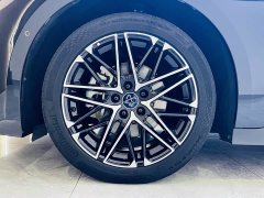BYD Han EV 605KM Deluxe - ფოტო 12