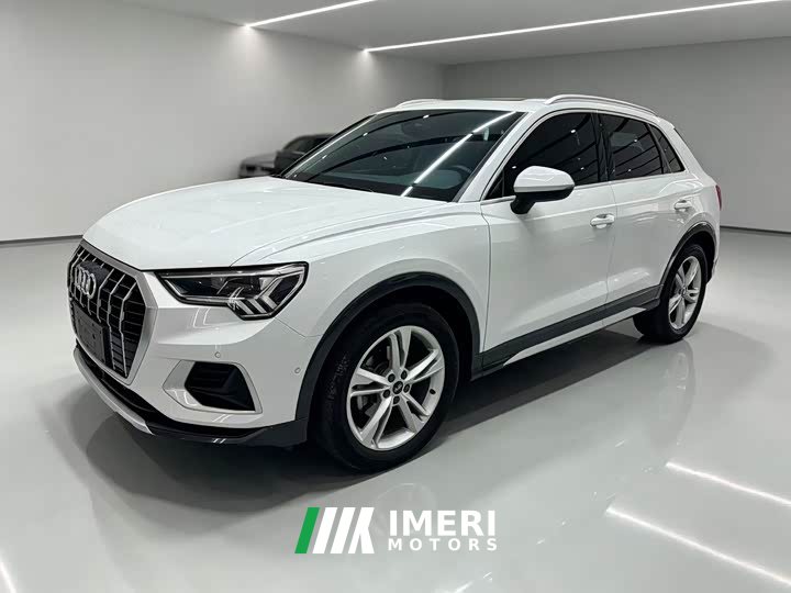 Audi Q3 35 TFSI Fashion Elegant Edition (1.4T) - car from China