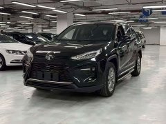 Toyota Vlanda 2.0L CVT FWD Luxury - photo 1