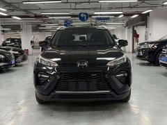 Toyota Vlanda 2.0L CVT FWD Luxury - photo 2