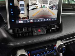 Toyota Venza 2.0L CVT AWD Luxury - ფოტო 13